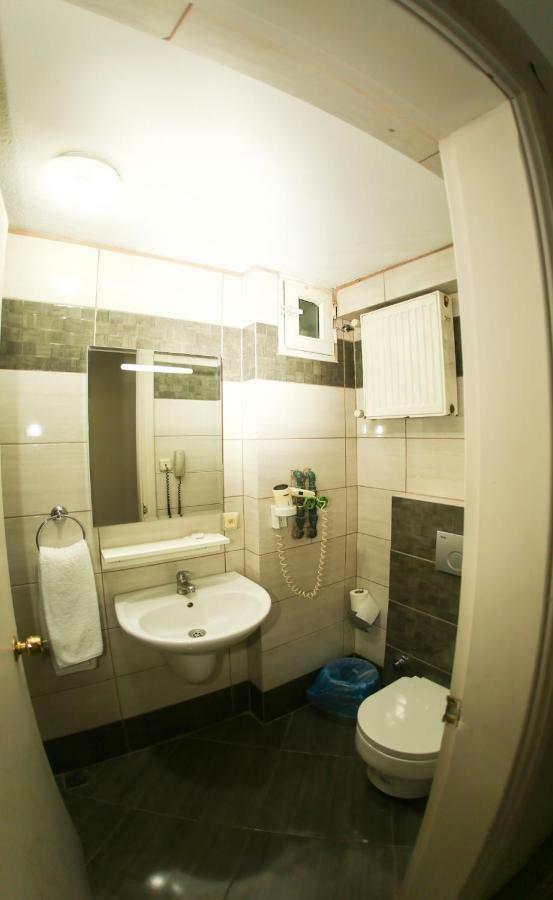 Ilion Hotel チャナッカレ エクステリア 写真